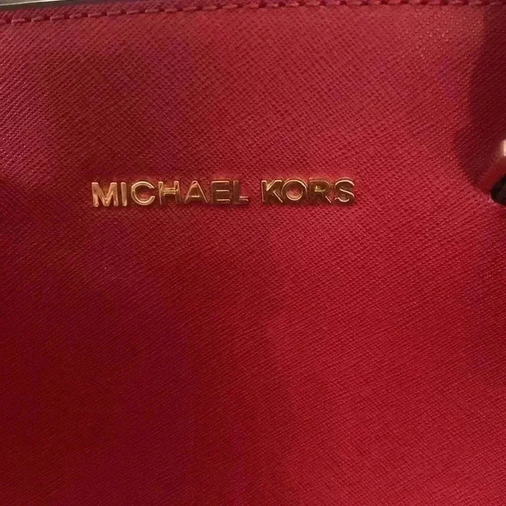 Michael Kors w Adjustable Long Strap - Picture 3 of 10